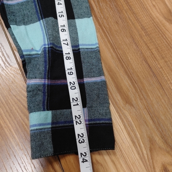 Make + Model Aqua Plaid Flannel Button Down Shirt Size XXS - Picture 6 of 9